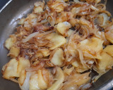 Foto del paso 2 de la receta: Coles de Bruselas salteadas con manzanas