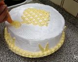 Foto del paso 4 de la receta: Decoración de tarta para principiantes