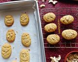 A picture of step 6 of Arrowroot and Whole Wheat and Cashew cookies or biscuits.