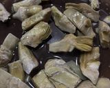 Foto del passaggio 1 della ricetta Pasta con carciofi e gamberetti