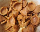 दीपक आकार बेसन के गट्टे (DEEPAK AKAR BESAN KE GATTE RECIPE IN HINDI) रेसिपी चरण 2 फोटो