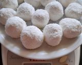 Karácsonyi diétás hógolyótorta recept fázis 3 fotója
