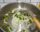 Foto langkah ke 2 dari resep Tumis Tahu Udang Jamur.