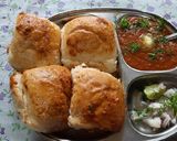 A picture of step 12 of Winter vegetables Mumbai style spicy masala pav bhaji.