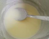 A picture of step 2 of Mulberry Yogurt pie.