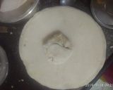 A picture of step 1 of Onion paratha with butter.
