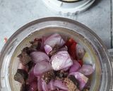 Foto langkah ke 3 dari resep Sambal Goreng Cumi Asin Enak dan Awet.