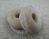 Foto langkah ke 4 dari resep Donut gula.