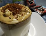Foto langkah ke 5 dari resep Dalgona Coffee Versi Hot Milk tanpa mixer.