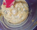 A picture of step 5 of Chocolate chip cupcakes with Passion flavor #cupcakecontest.