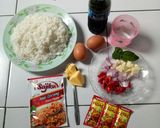 Foto langkah ke 1 dari resep Nasgor Manis Pedas.