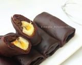 Foto langkah ke 5 dari resep Dadar Gulung Coklat Isi Pisang enak banget @Kheyla.
