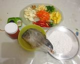 Foto langkah ke 1 dari resep Nila Saos Asam Manis.