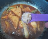 Foto langkah ke 5 dari resep Semur Telur Tahu Kentang.