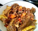 Foto langkah ke 6 dari resep Krengsengan Iga Sapi.