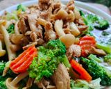 Foto langkah ke 4 dari resep Brokoli Siram Jamur 🥦🍄.