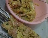 عکس مرحله 1 از دستور برنج با مرغ کباب شده و گوجه