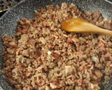 Foto del paso 3 de la receta: Empanada de carne con hojaldre