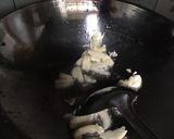 Foto langkah ke 5 dari resep Somay ayam kuah ungu.