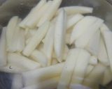 A picture of step 1 of Fries Pakora.