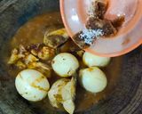 Foto langkah ke 3 dari resep Telur dan Ayam Masak Habang.