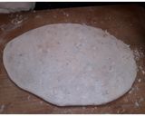 A picture of step 5 of Aloo Paneer Stuffed Kulcha.