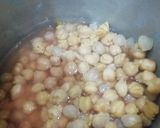 A picture of step 1 of Beetroot puri with white chana.