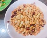 Hình bước làm 3 của món Miến xào kiểu Thái cải biên ạ