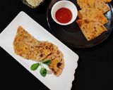 A picture of step 4 of Quinoa stuff paratha.
