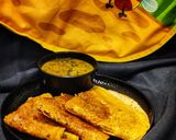 A picture of step 4 of Tomato chutney dosa.