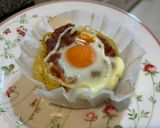 A picture of step 4 of North African Baked Eggs with Spaghetti.