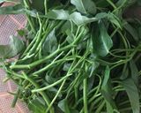Hình bước làm 2 của món Nộm rau muống
