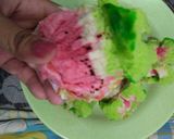Foto langkah ke 8 dari resep Bolu kukus semangka.