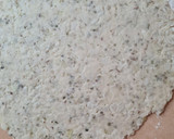 Foto del paso 3 de la receta: Bizcochitos de fugazza 🧅🧅 bocaditos de cebolla y orégano 😋