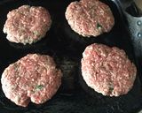 Foto del paso 2 de la receta: Hamburguesas a la venezolana