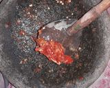 Foto langkah ke 6 dari resep Cilok kuah kecap pedas.