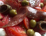 Foto del paso 3 de la receta: Ensalada de tomate y mojama