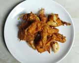 Foto langkah ke 6 dari resep Ayam Goreng Bawang Putih khas Batam.