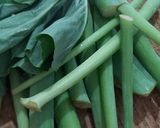 Foto langkah ke 1 dari resep Tumis Lompong (Keladi) Hijau.