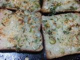 सूजी ब्रेड टोस्ट (Suji Bread toast recipe in Hindi)