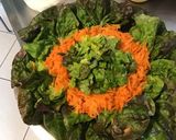 Une image de l'étape 8 de Salade de concombre aux carottes râpées,laitue rouge et mozzarella di buffala.