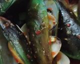 Foto langkah ke 8 dari resep Kepah Kerang Saos Padang.