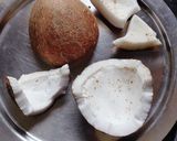 कोकोनट बर्फी(coconut burfi recipe in Hindi) रेसिपी चरण 1 फोटो