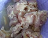 Foto langkah ke 2 dari resep Ayam Goreng Tepung Saos Lada Hitam.