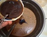Foto langkah ke 5 dari resep Brownies Kukus Tanpa Mixer.