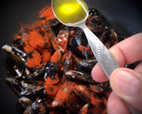 Foto del paso 2 de la receta: Mejillones al vapor con un toque de pimentón
