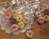 【用脆圈圈做迷你kitty甜甜圈】的食譜步驟9照片