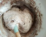 Foto langkah ke 3 dari resep Brownies Kukus ala Ny Liem.