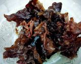 Foto langkah ke 2 dari resep Sop Udang Komplit.