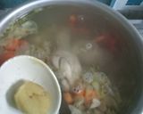 Foto langkah ke 3 dari resep Sop ayam favorit anak.